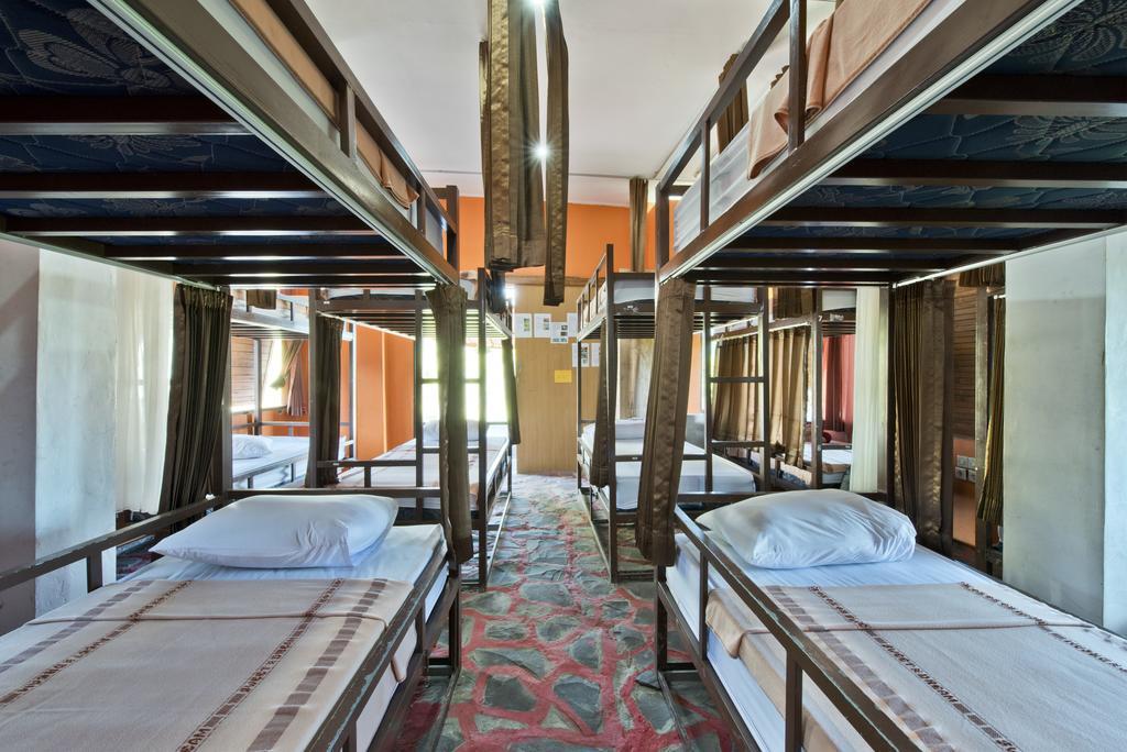 Ubud Kartini Hostel Buitenkant foto