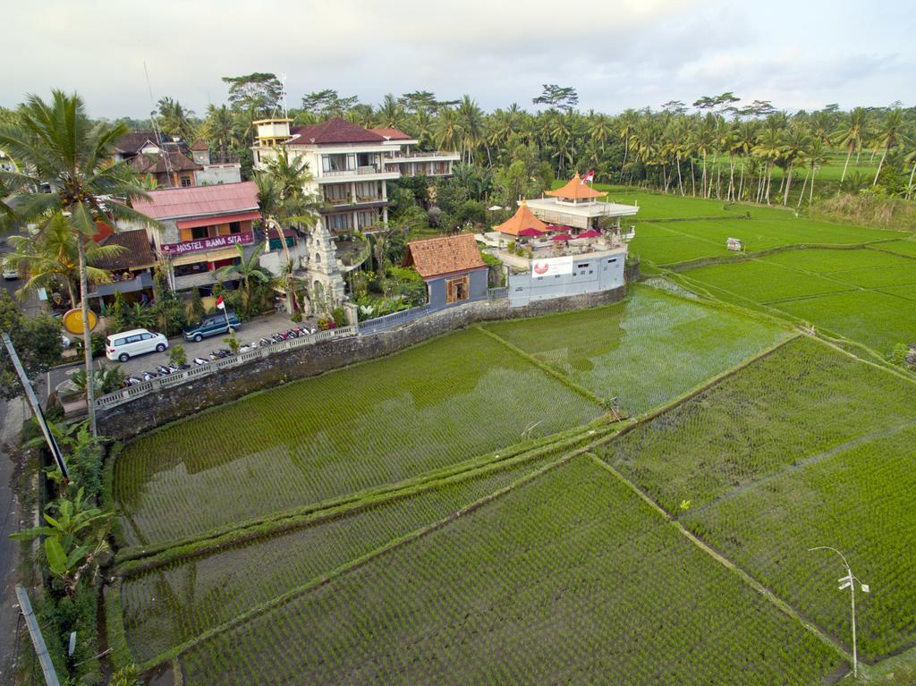 Ubud Kartini Hostel Buitenkant foto