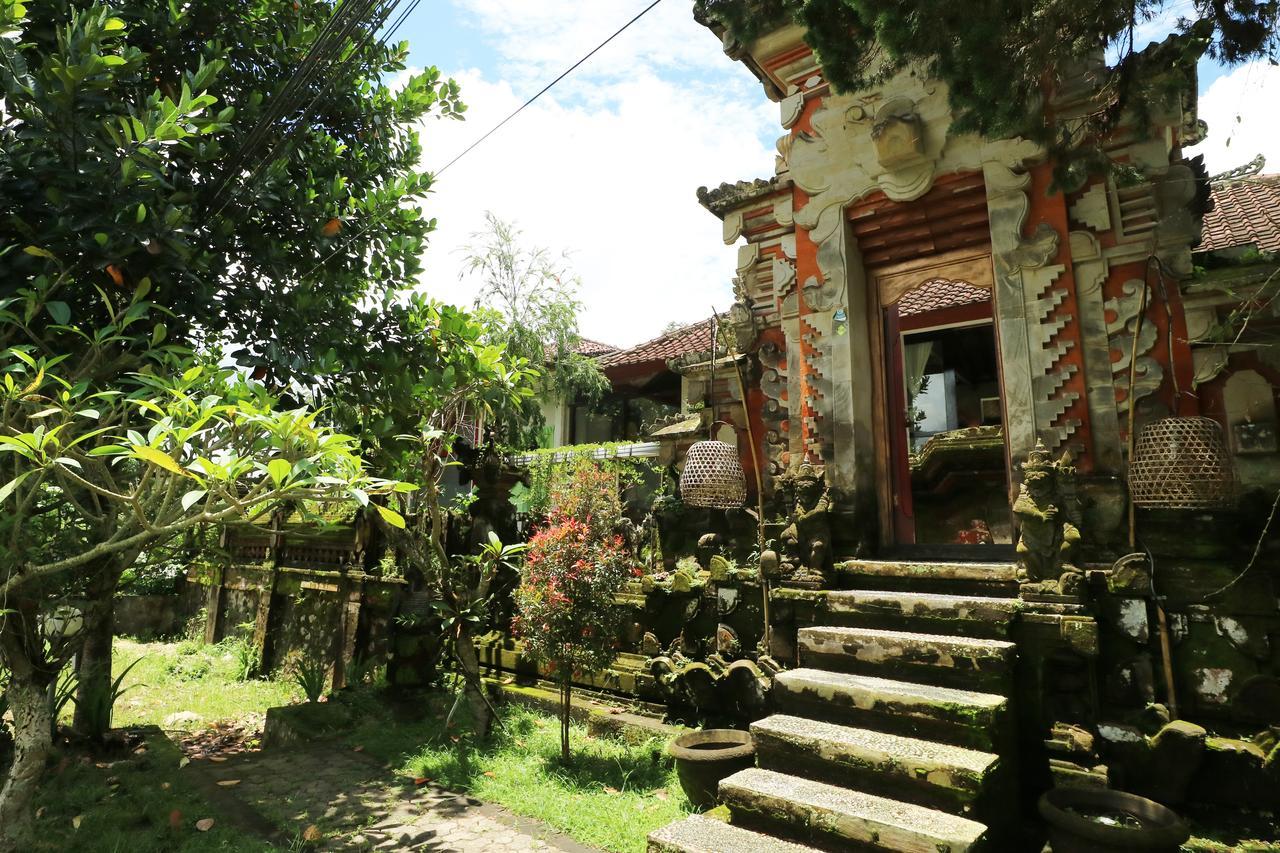 Ubud Kartini Hostel Buitenkant foto